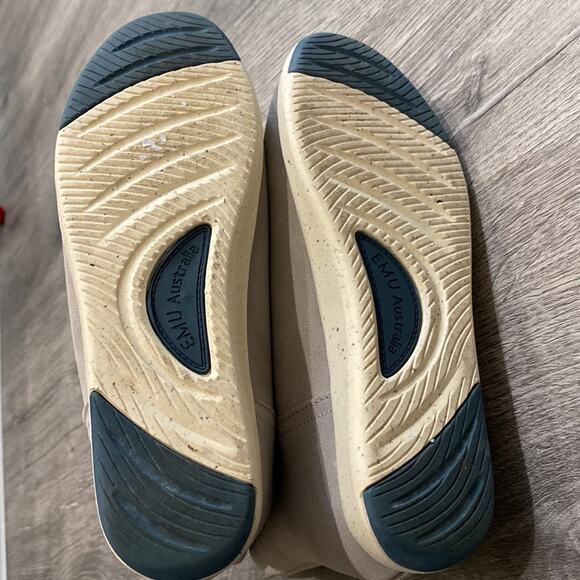 EMU Australia Grey Alyssum Lo Suede Boot - Picture 6 of 11